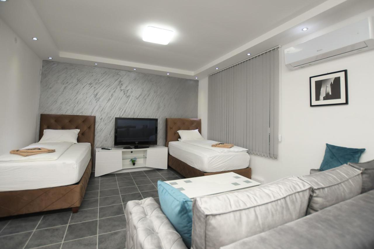 Relax Apartmani Kladovo Exterior photo