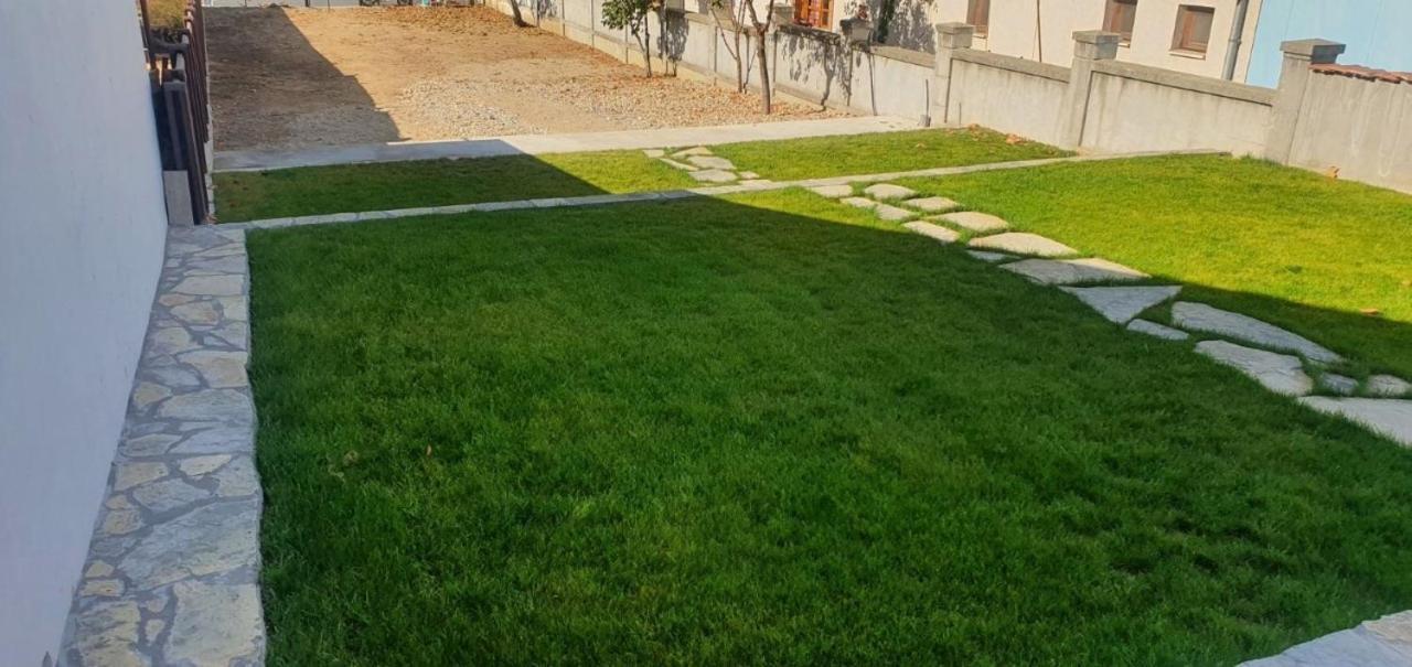 Relax Apartmani Kladovo Exterior photo